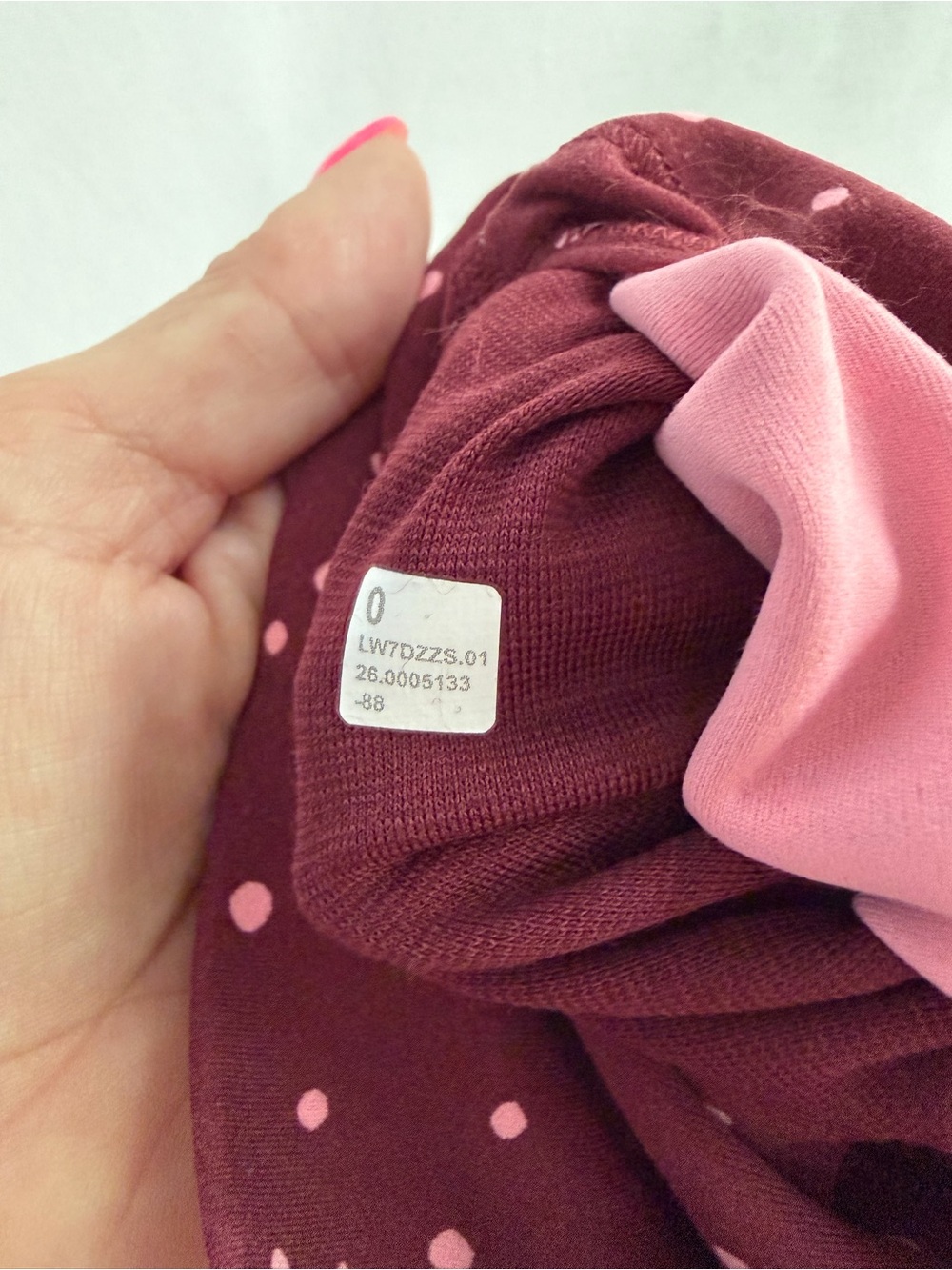 Lululemon NWT Align Shorts with Pink Heart & Dot Print size 0 - Picture 6 of 6